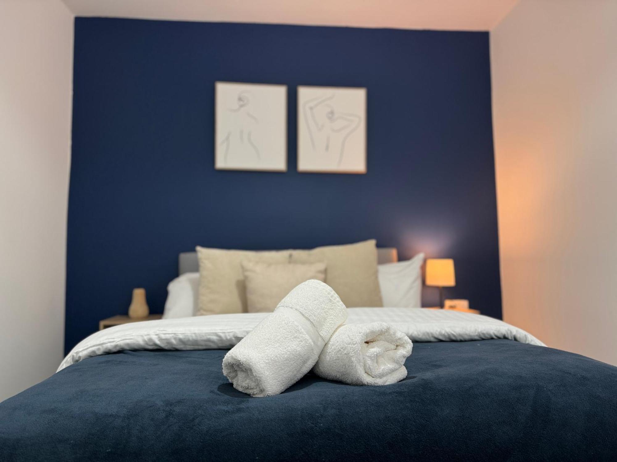 Group Bookings: Up To 30 Guests Across 5 Spacious Flats! Keyless Access Free Wifi & Parking Birmingam Exterior foto