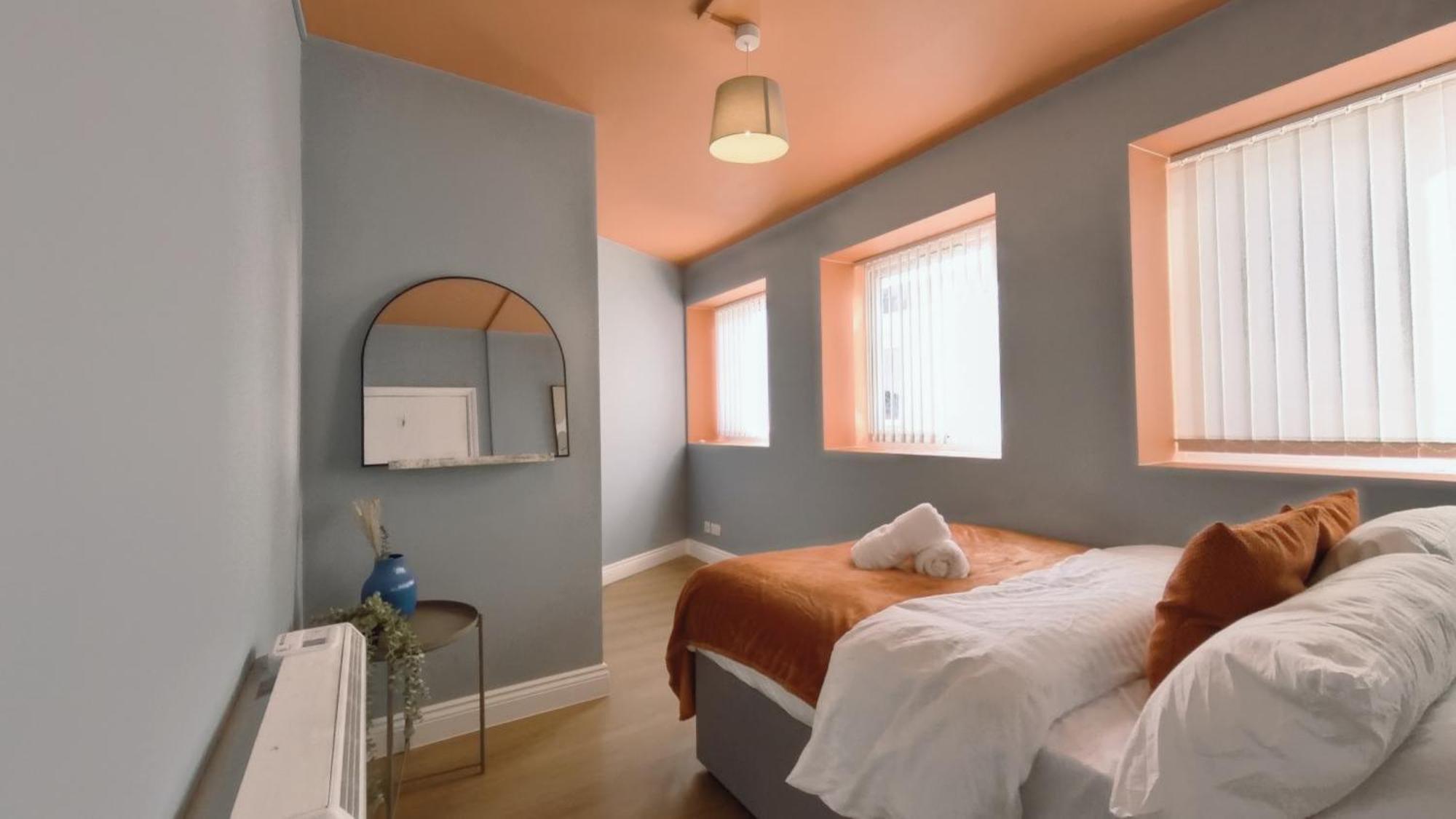 Group Bookings: Up To 30 Guests Across 5 Spacious Flats! Keyless Access Free Wifi & Parking Birmingam Exterior foto